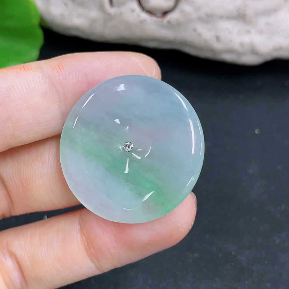 Jadeite Peace Knot Inlaid Pendant No Stamp 18k Gold Content Tested Non-Diamond