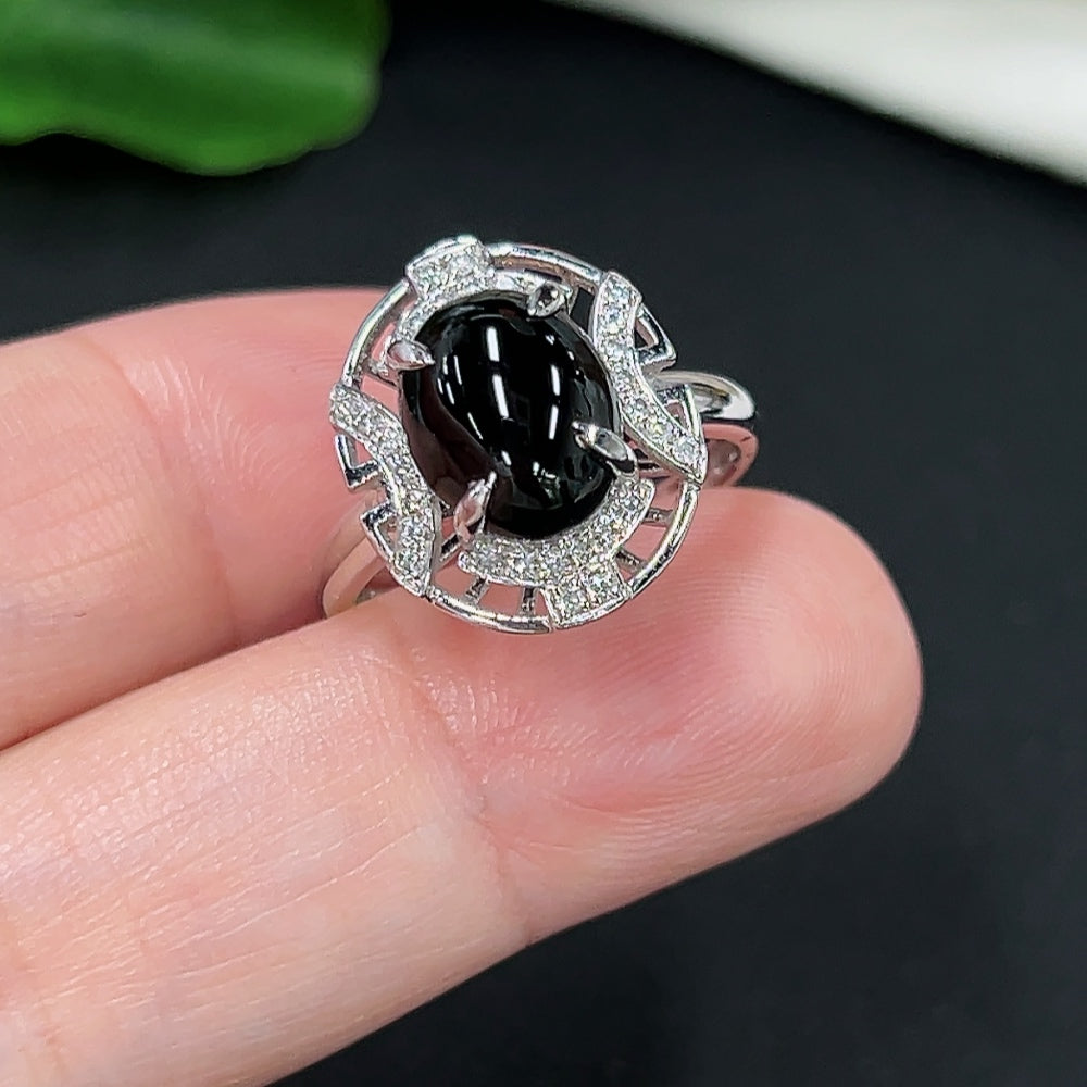 Jadeite inlaid ring with diamond accents, size 14, crafted in 18K gold, weight approx. 4g, by HKHQ.
