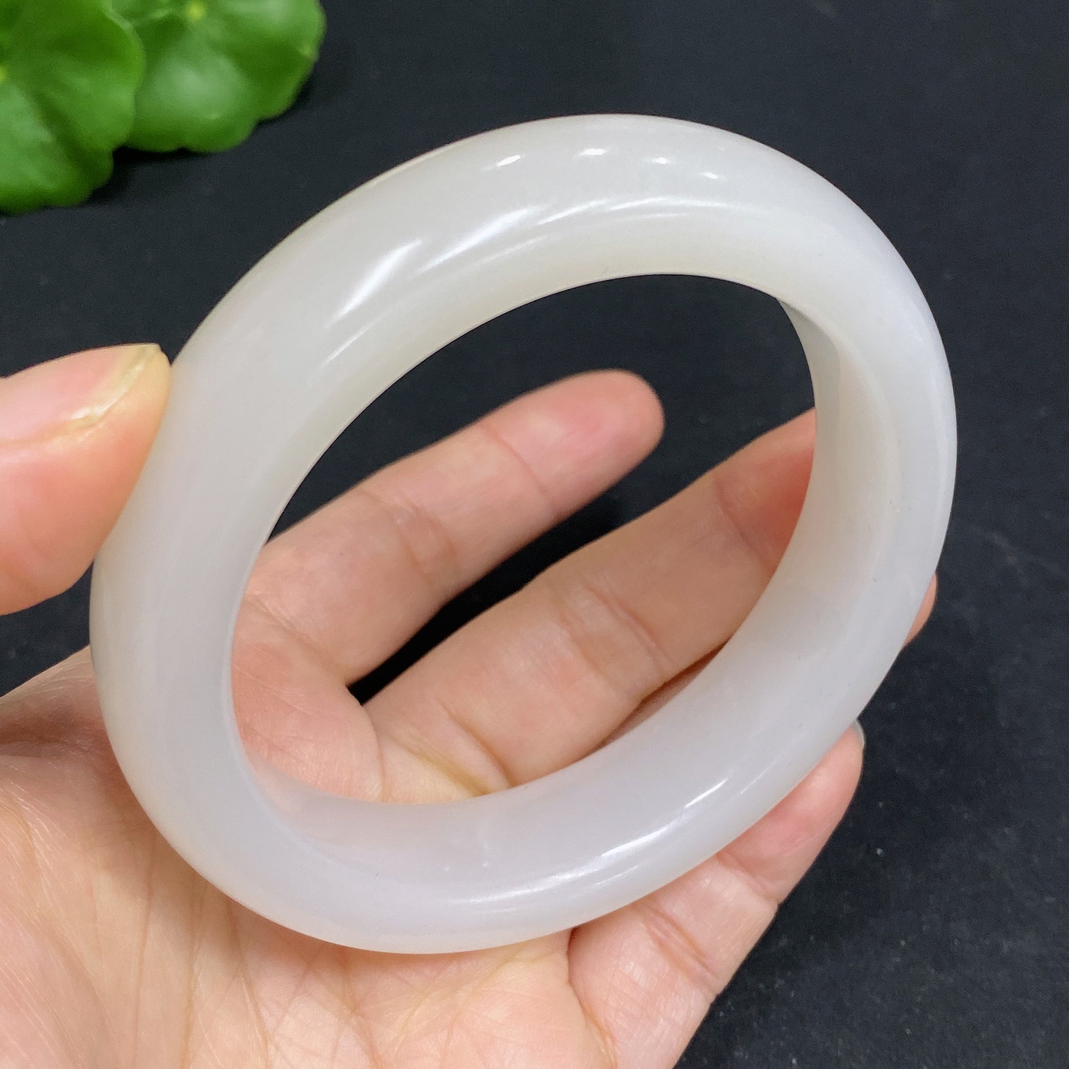 Hetian Jade Round Bracelet Size 59 Total Weight Approx. 76.2g