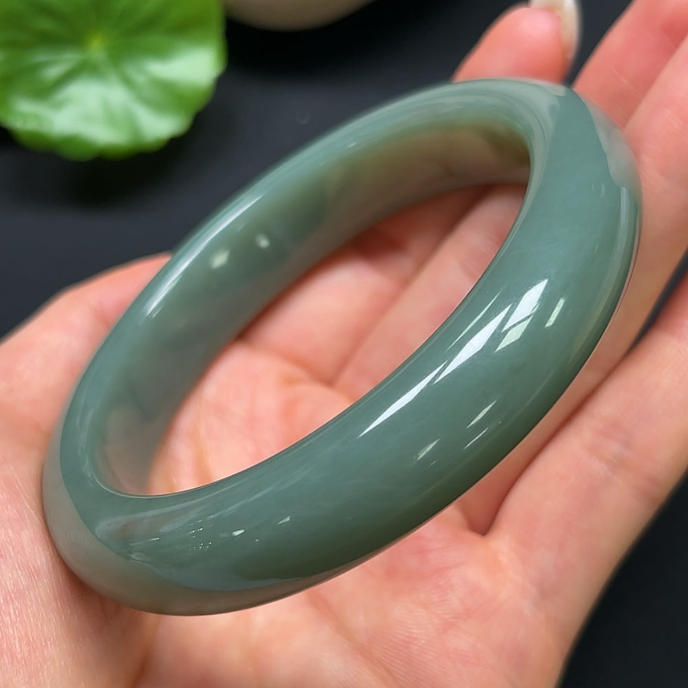 Hetian Jade Round Bracelet
