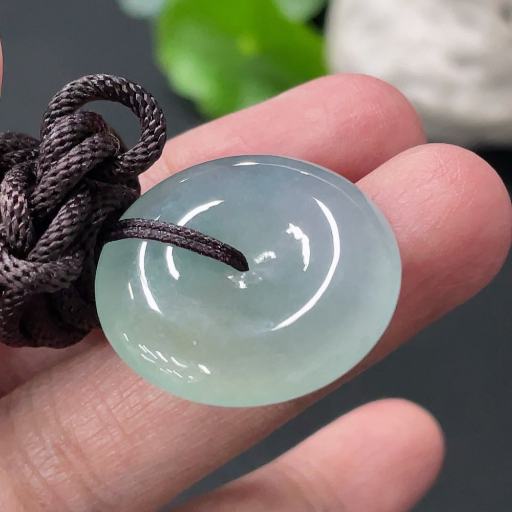 Jadeite Peace Knot Pendant with a total product weight of approximately 10.9g