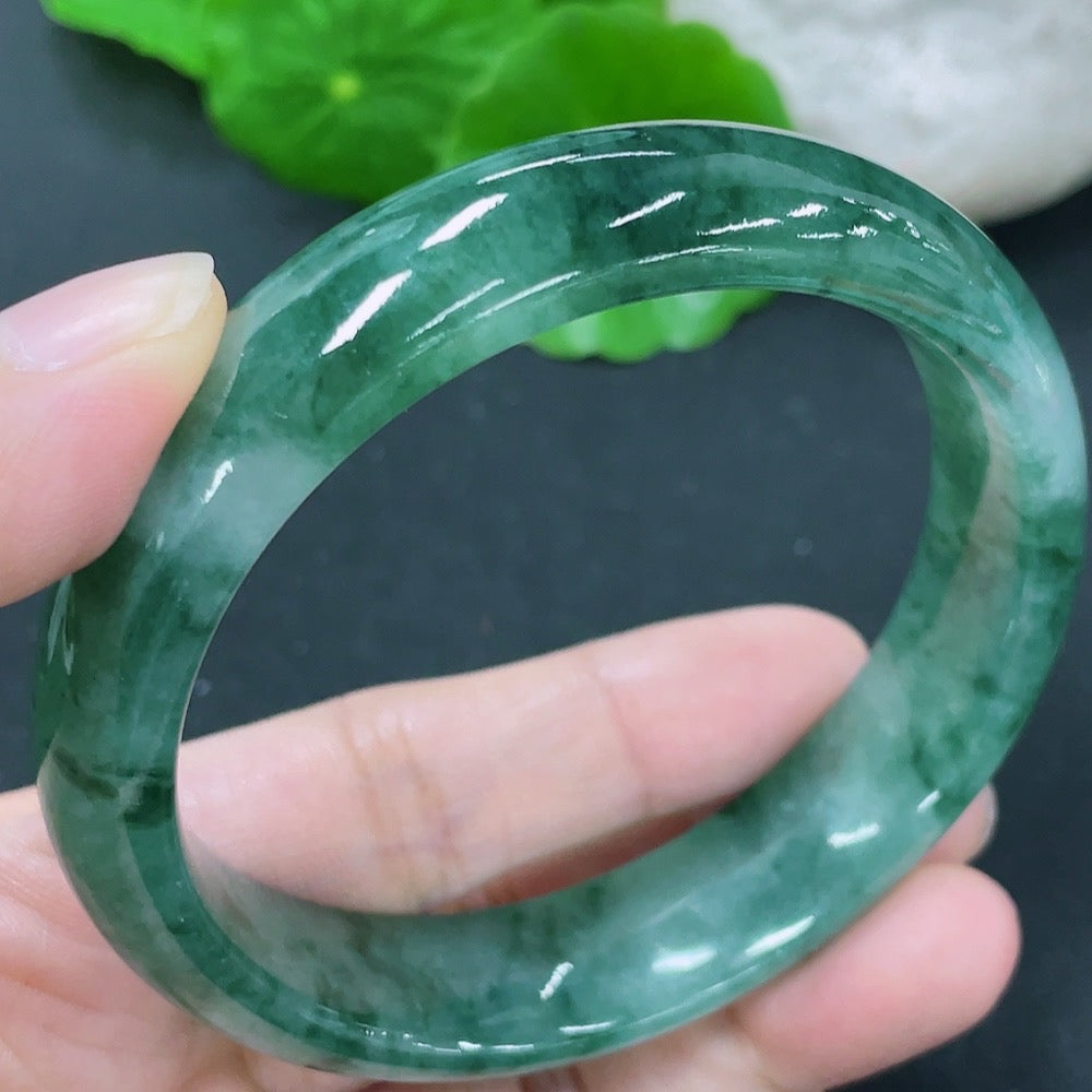 Jadeite Round Bangle