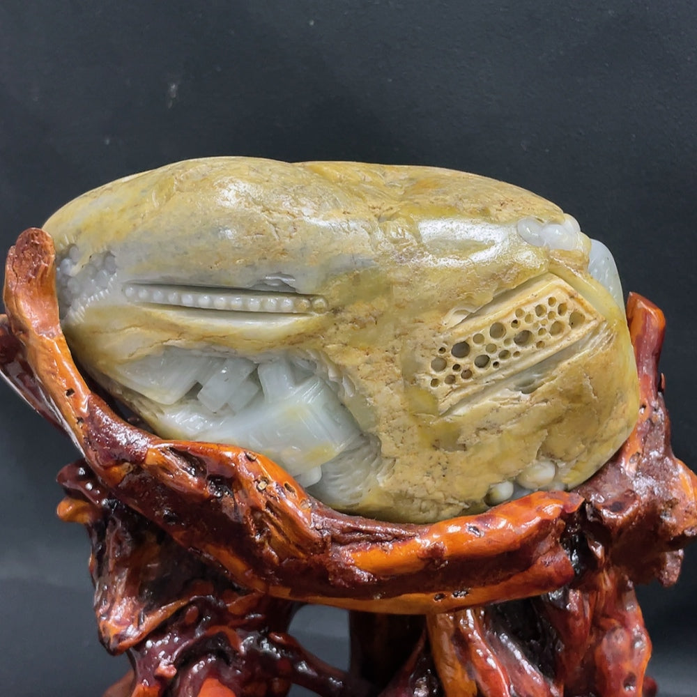 Hetian Jade Seed Material Ornament, Antique-style Piece, Undetermined Skin Color Origin, Contains Other Mineral Components