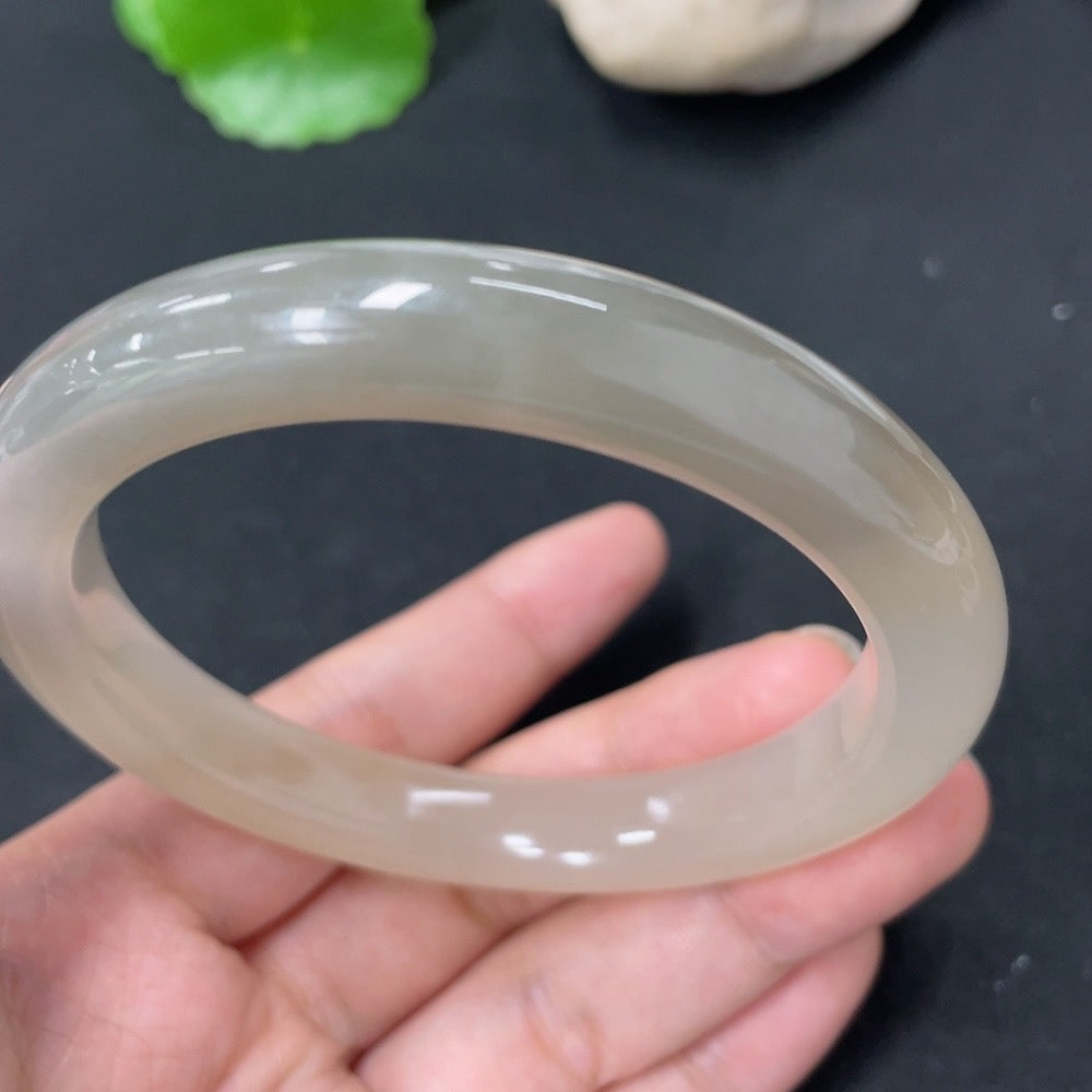 Hetian Jade Round Bracelet Size 59.5 Total Weight Approx. 52.7g