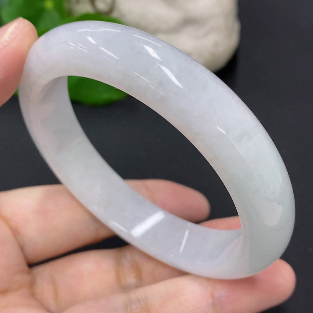 Jadeite round bracelet