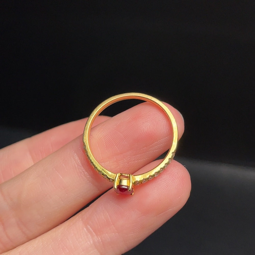 18K Ruby Ring with Diamond Accent, Total Weight Approx. 2.32g, Size 18