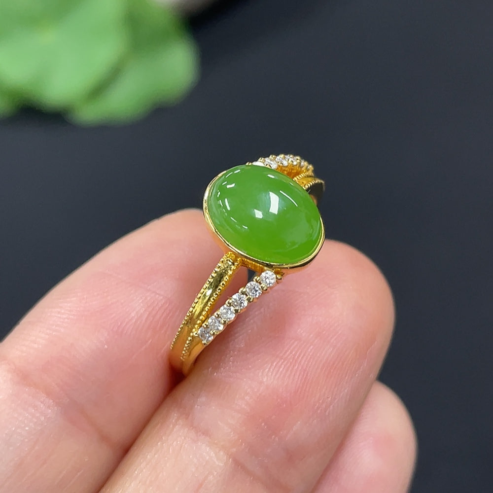 HKHQ Hetian Jade Jasper cabochon ring with 18K gold and diamond accents, size 15, showing detailed gemstone inlay and elegant band.