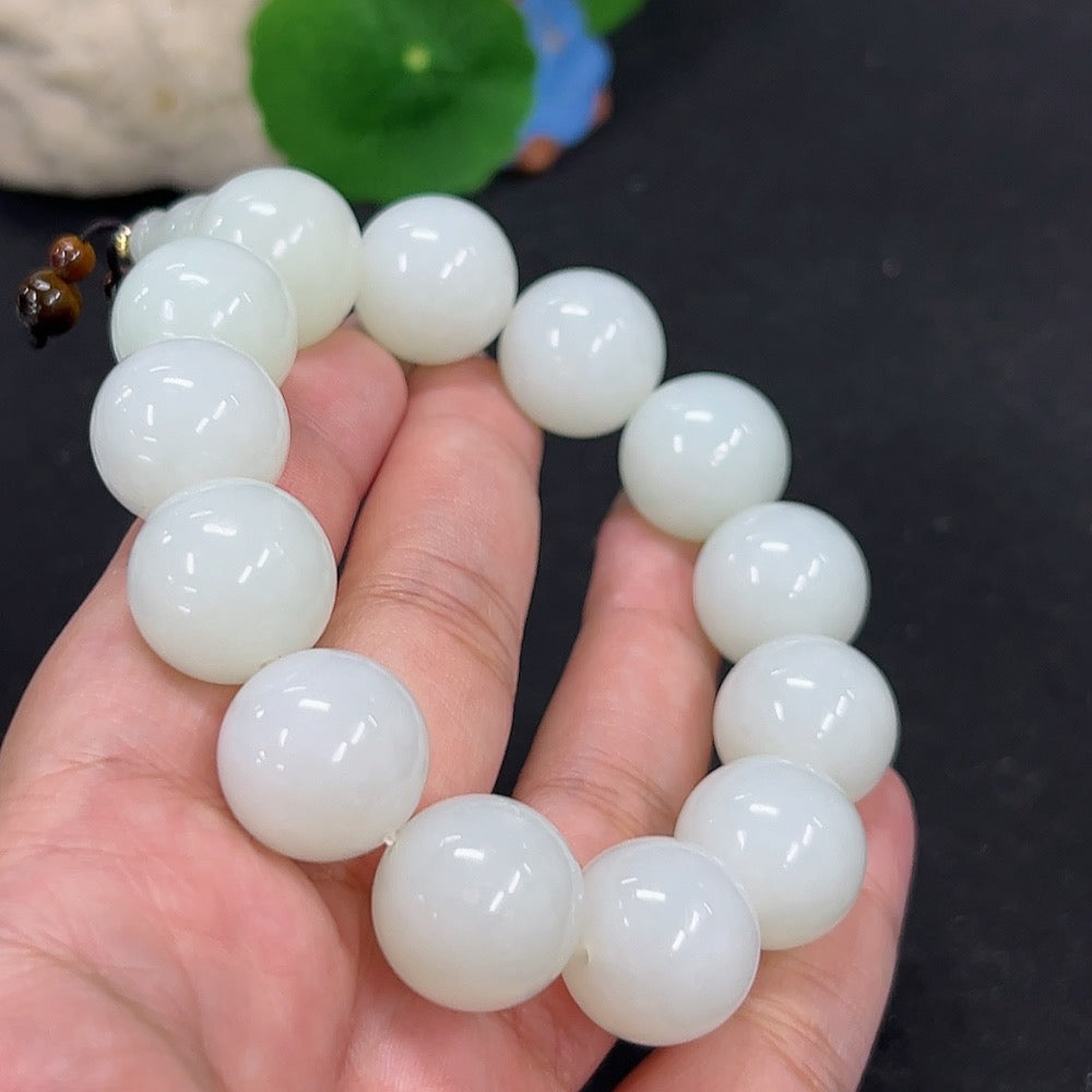Hetian Jade Bracelet, containing other mineral components