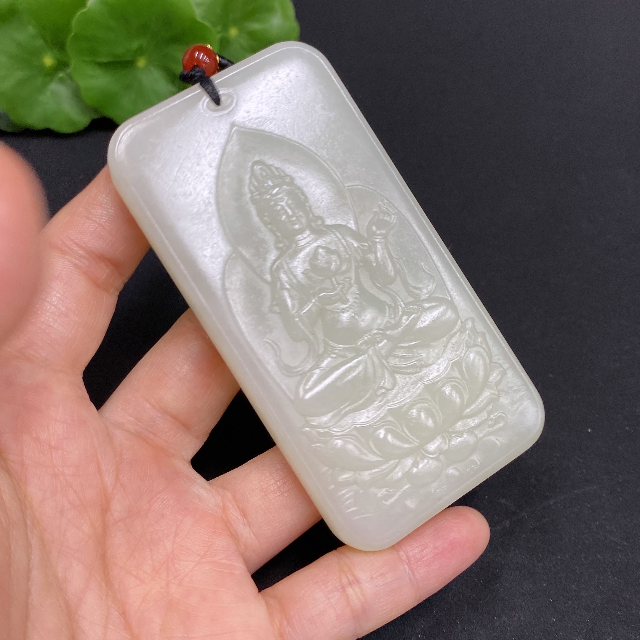 Hetian Jade Pendant Guanyin Gross Weight (with rope) 106.5g
