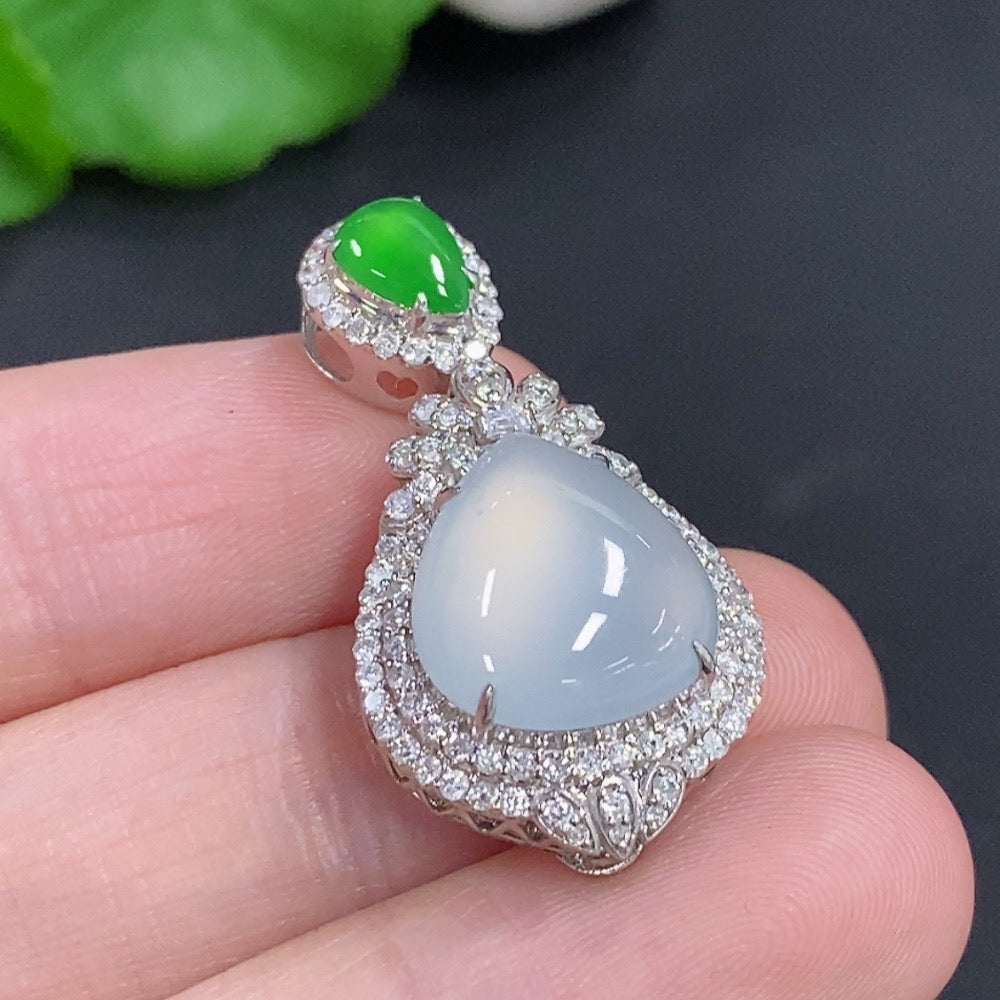 Jadeite water drop pendant necklace by HKHQ with 18K gold and diamond accents, featuring a polished jadeite teardrop design.