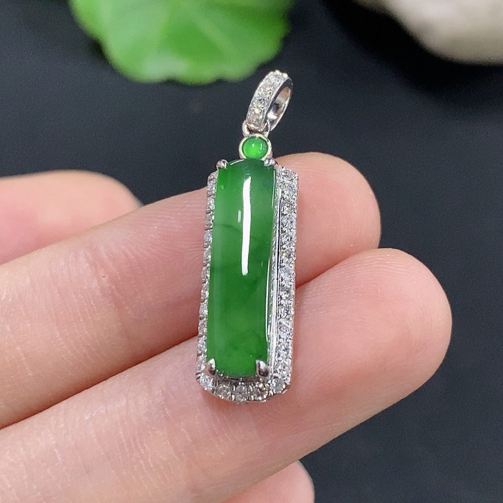Jadeite Inlaid Pendant with 18K Gold and Diamond Accents