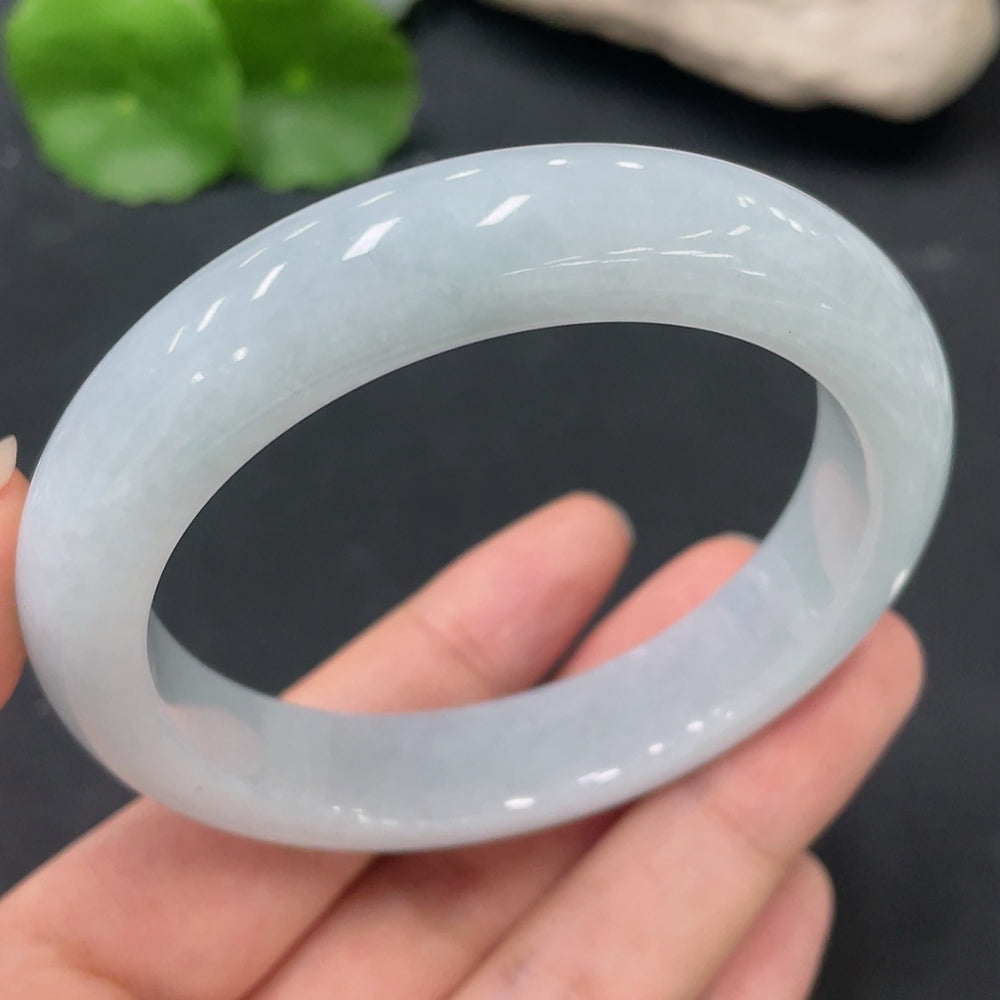 Jadeite Round Bangle Total Weight Approx.63.66g Size57