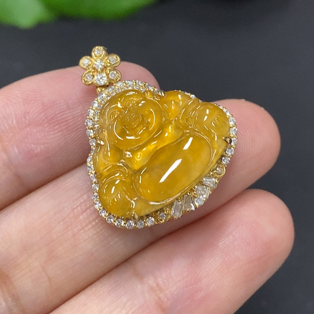 Jadeite Buddha inlay pendant 18K gold (with diamond inlays) (Color origin undetermined) (Base precious metal affects product color)