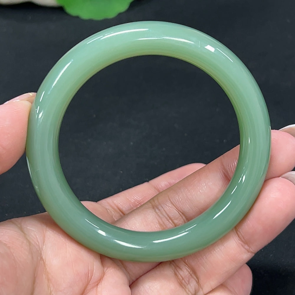 Hetian Jade Green Jade Round Bangle Size 53.7 Total Weight Approx. 44g