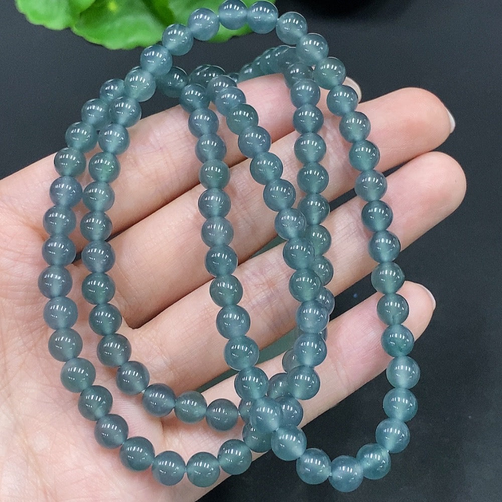 Jadeite Enlightenment Pendant Total weight about 90g (including rope weight) Color origin undetermined