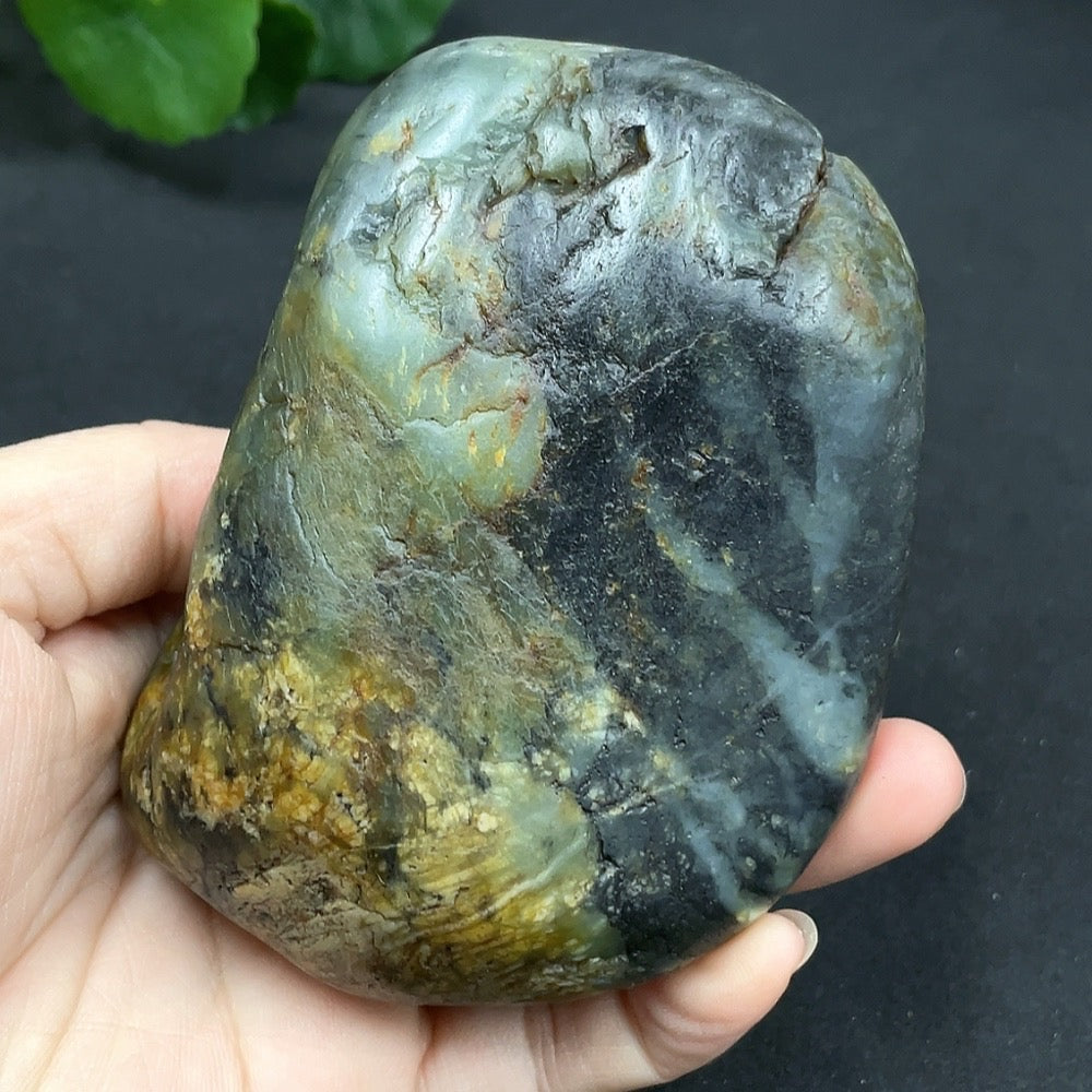 Hetian Jade Seed Material Handheld Piece - Landscape, Undetermined Skin Color Origin, Total Weight Approx. 432.2g