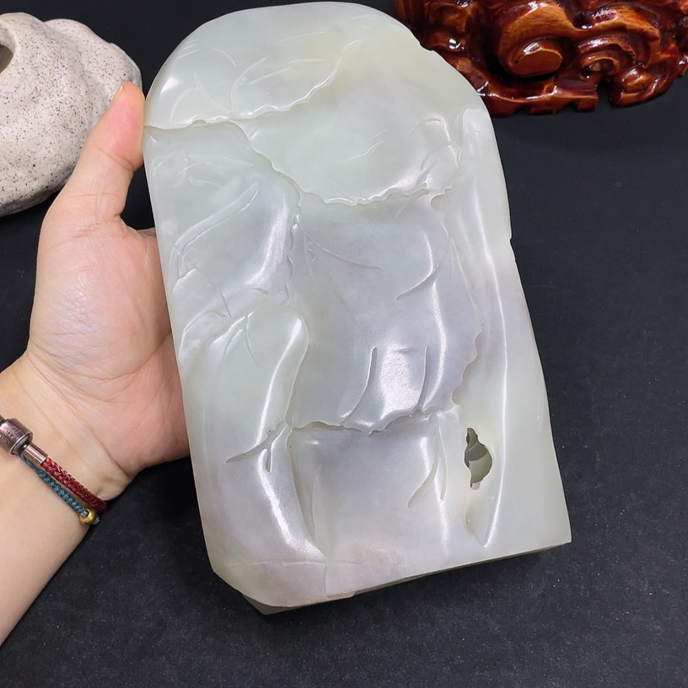 Hetian Jade Guanyin Sculpture