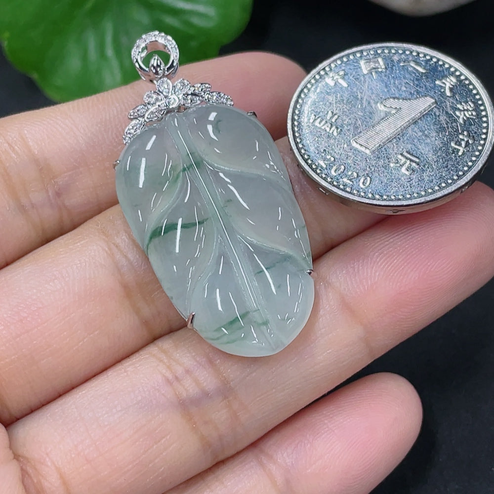 Jadeite Leaf Inlay Pendant, 18K Gold Setting with Diamond Accents, Total Weight Approximately 4.8g