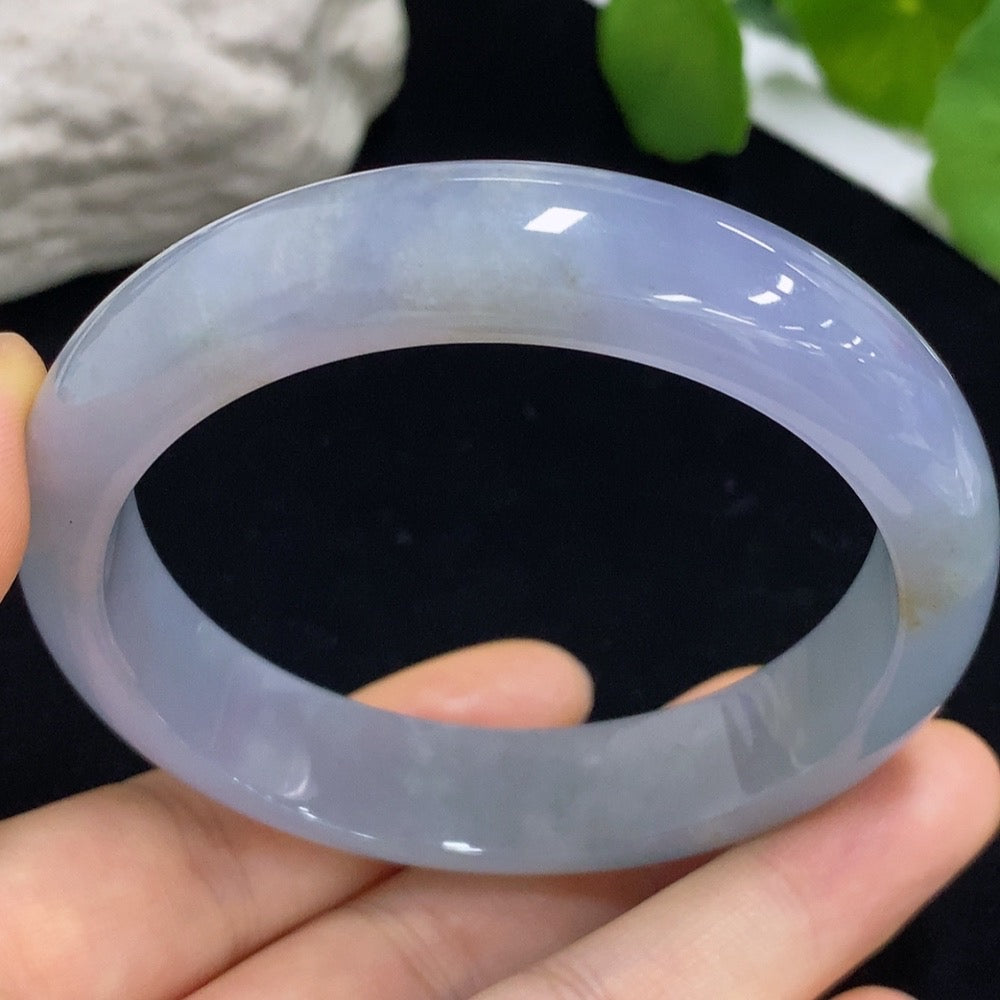 Jadeite Round Bangle