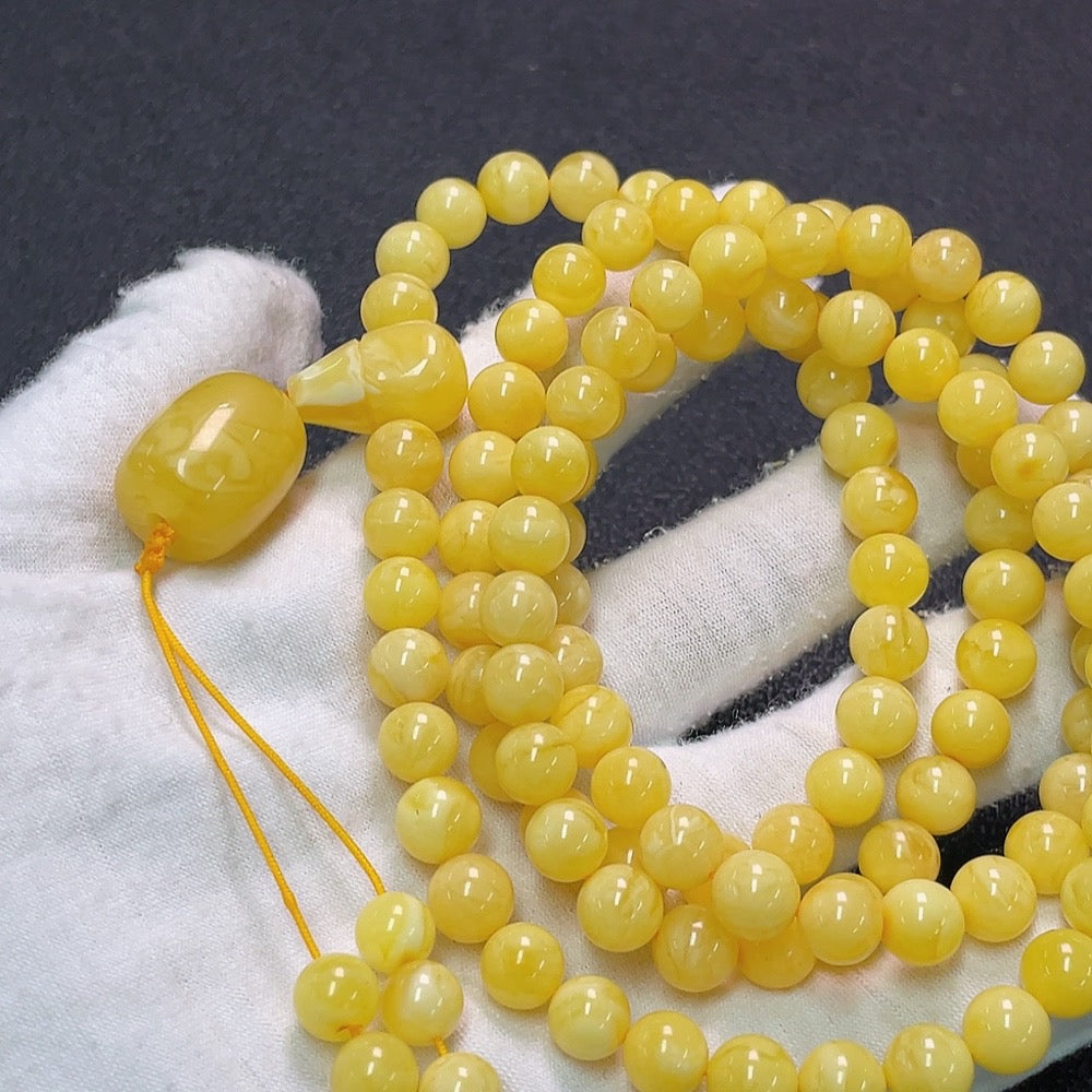 Amber Beeswax Bead Strand Total Weight Approx. 40.14g Size About 7.6mm