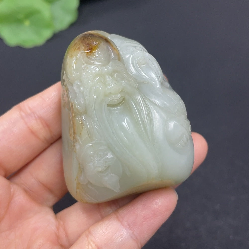 HKHQ Hetian jade pendant featuring traditional carved design symbolizing fortune, prosperity, and longevity, weighs approximately 100.5g.