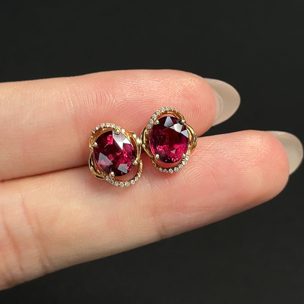 Garnet Earrings 18k Gold with Diamond Accents Total Weight Approx. 2.02g
