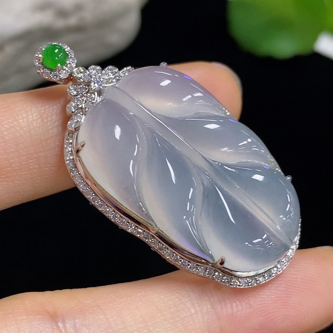 Jadeite Leaf Inlaid Pendant with 18K Gold and Diamond Accents