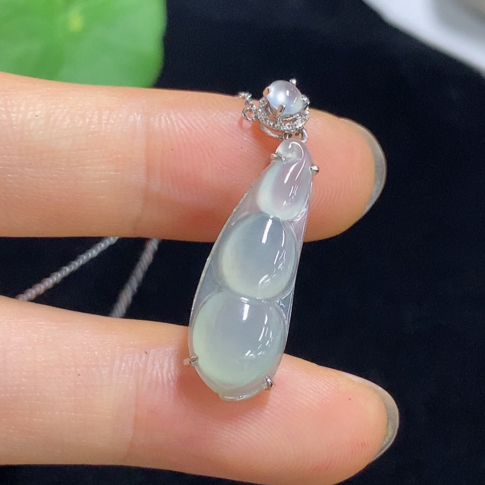 Jadeite Auspicious Bean Pendant with 18K Gold and Diamond Accents, Total Weight Approx. 2.78g (Including Chain)