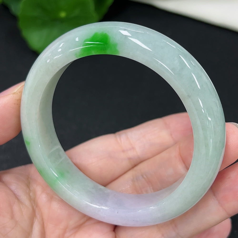 Jadeite Round Bangle