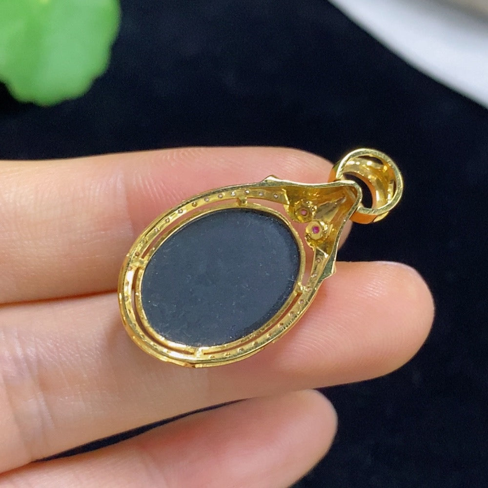 Jadeite Dragon Pendant with 18K Gold and Diamond (Colorless) Accents, Total Weight Approx. 4.06g
