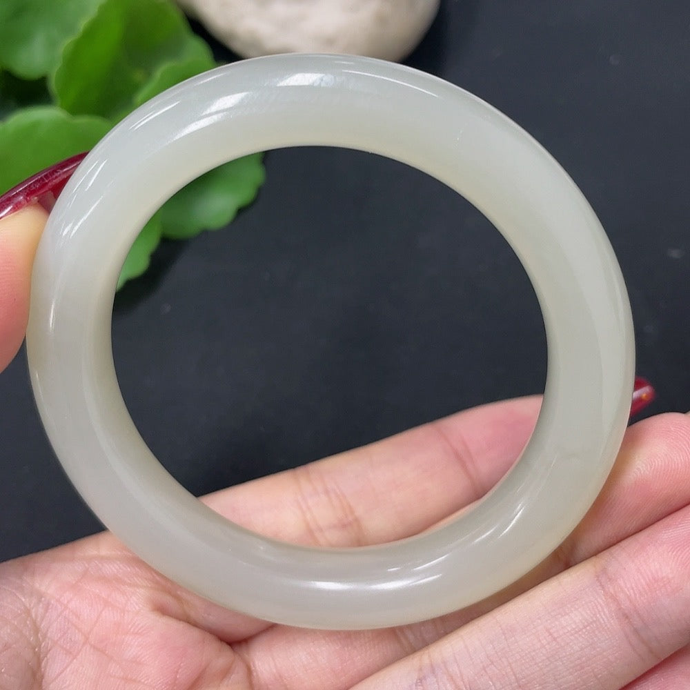 Hetian Jade Round Bracelet Size 55 Total Weight Approx. 52.3g