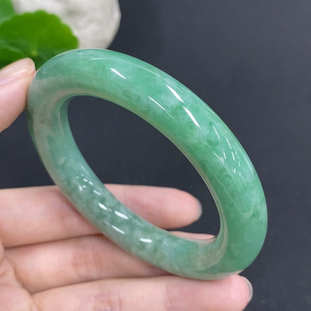 Jadeite Round Bangle Size 54.6 Total Weight Approx. 73.5g