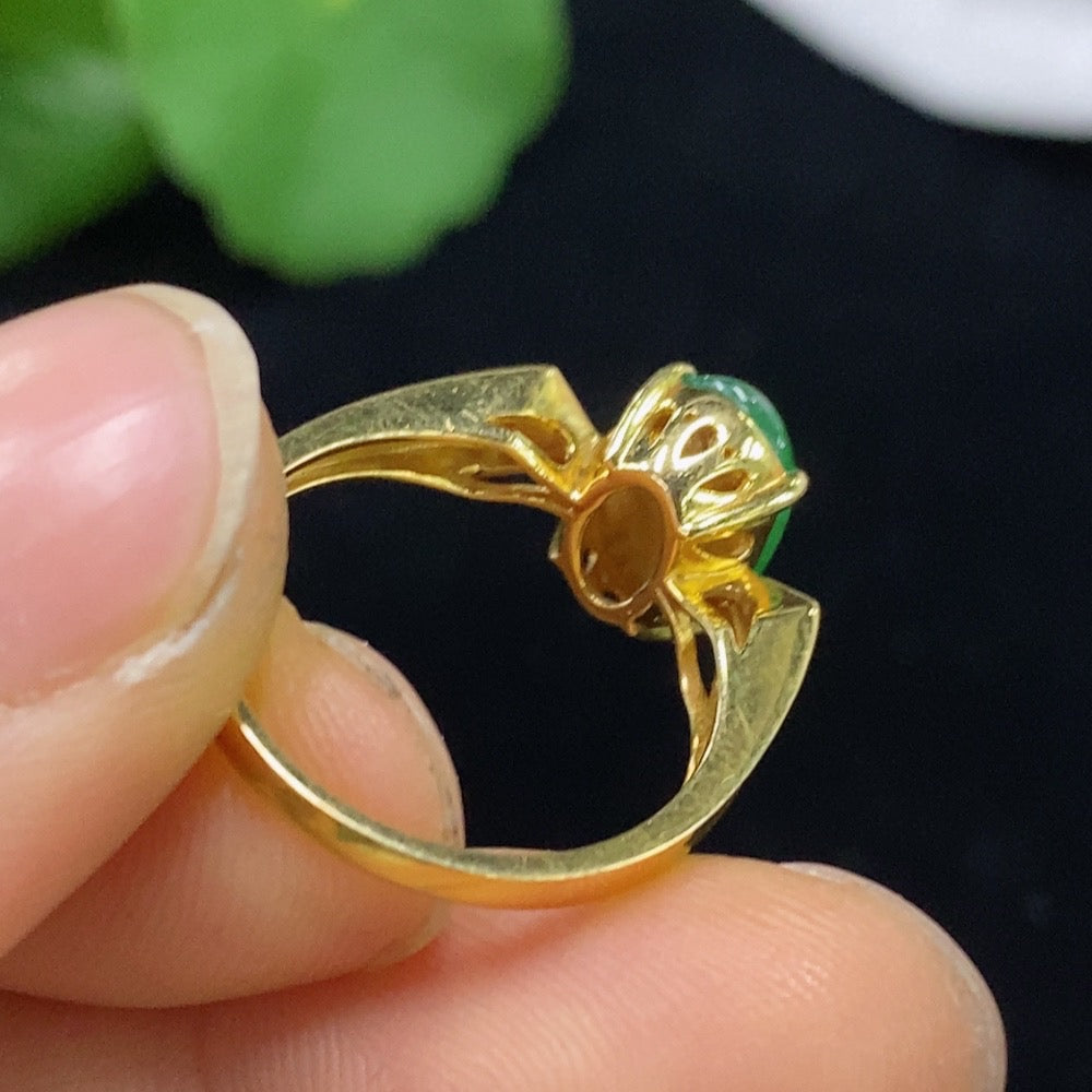 Jadeite Cabochon Inlaid Ring 18k with Diamond Accents Size 13 Total Weight Approx. 3.52g
