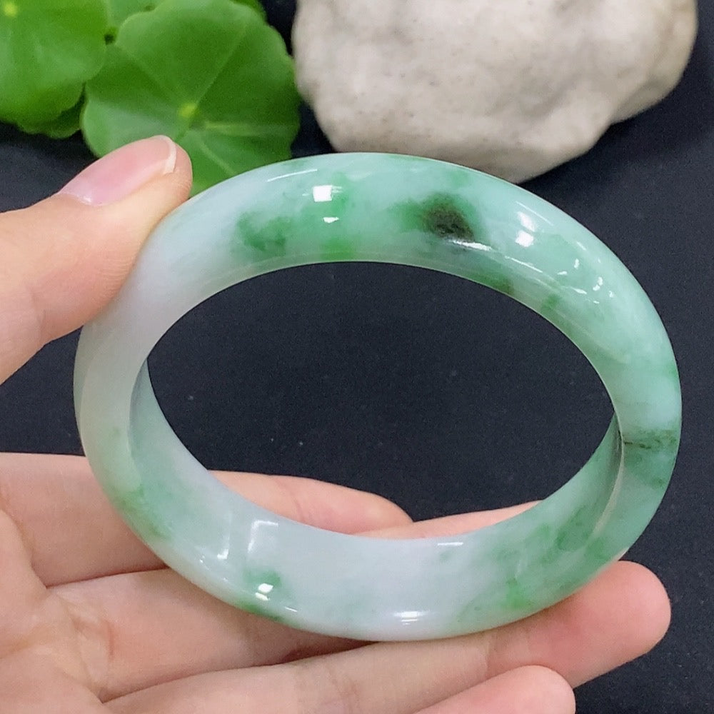 Jadeite Round Bangle