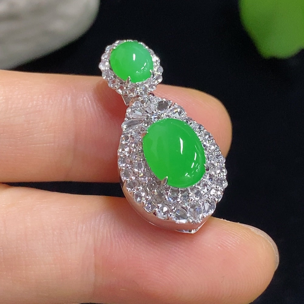 Jadeite Cabochon Pendant with 18k Gold and Diamond Accents