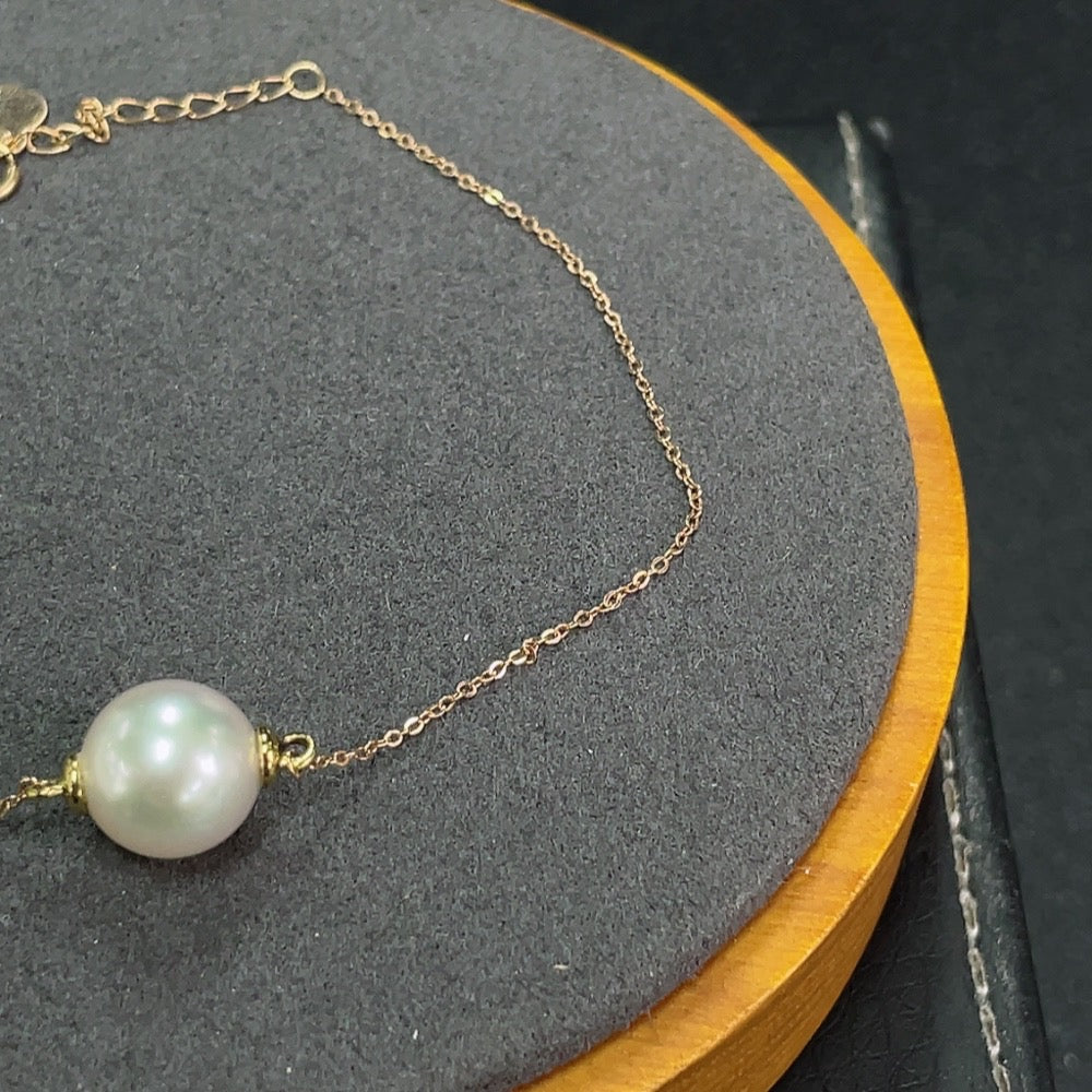 Seawater Pearl Bracelet 18k Gold Non-Natural Accent Stones Considered