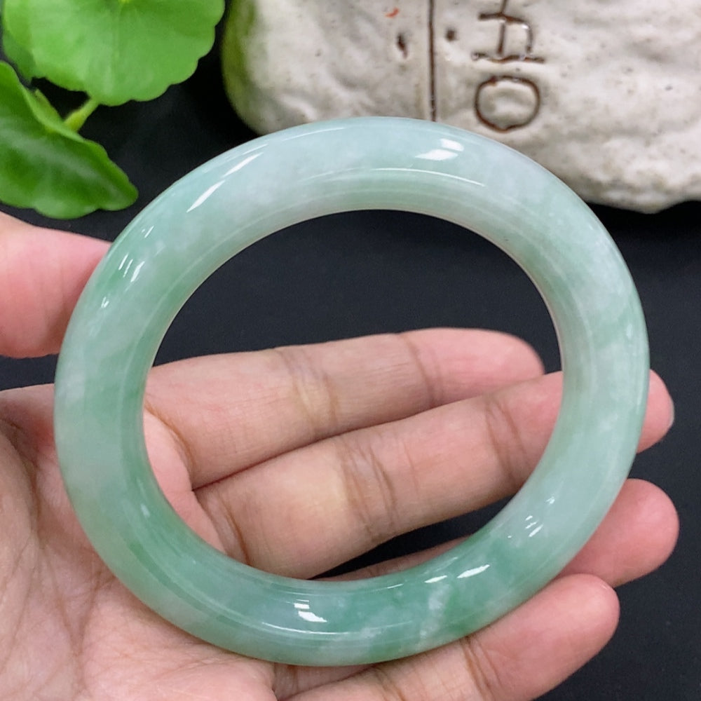 Jadeite Round Bangle, Total Weight Approx. 71.66g, Size 56