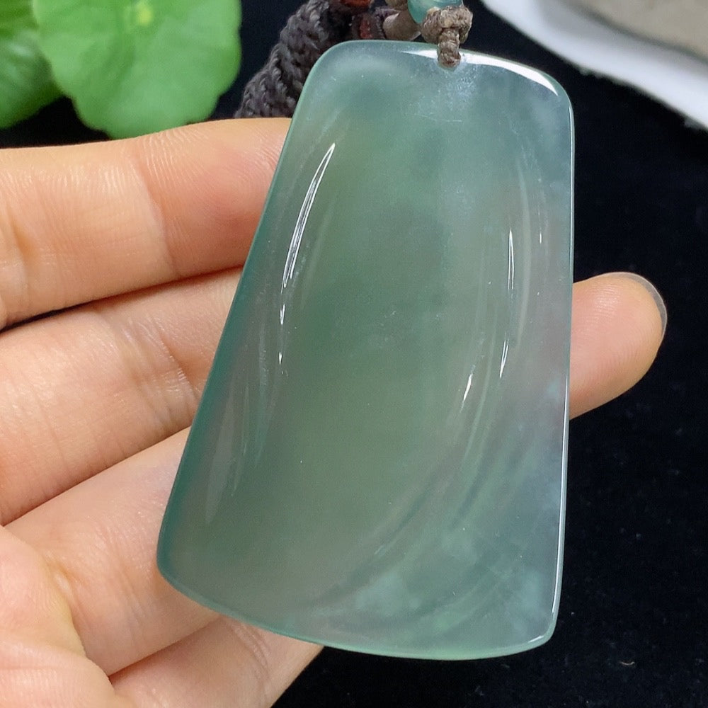 Jadeite Guanyin Pendant