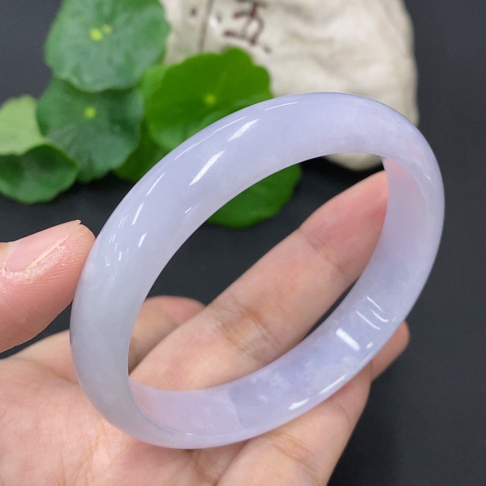 Jadeite Round Bangle