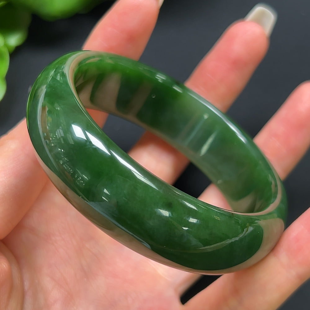 Hetian Jade Round Bangle