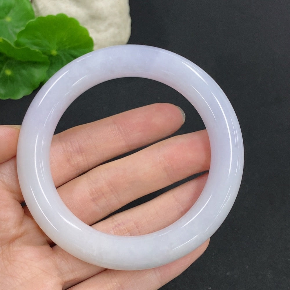 Jadeite Round Bangle Total Weight Approx. 68.5g Size 56