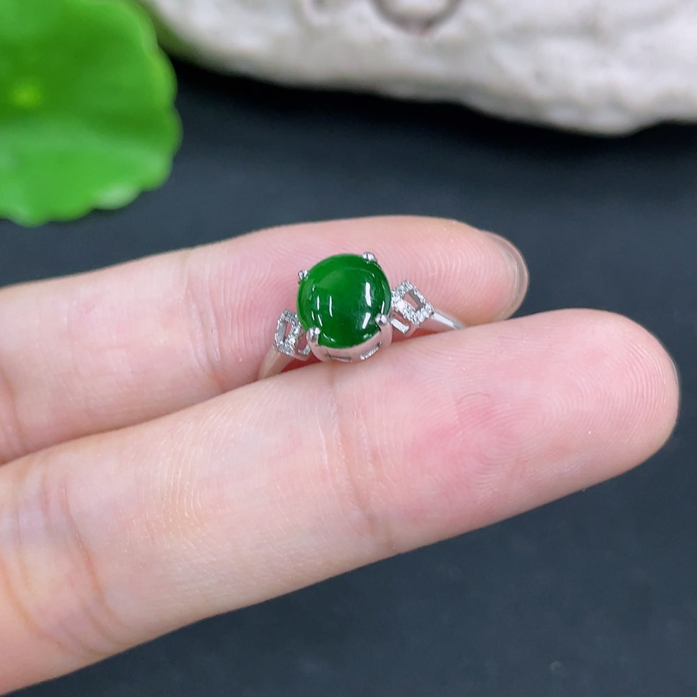 Jadeite Ring 18K Gold