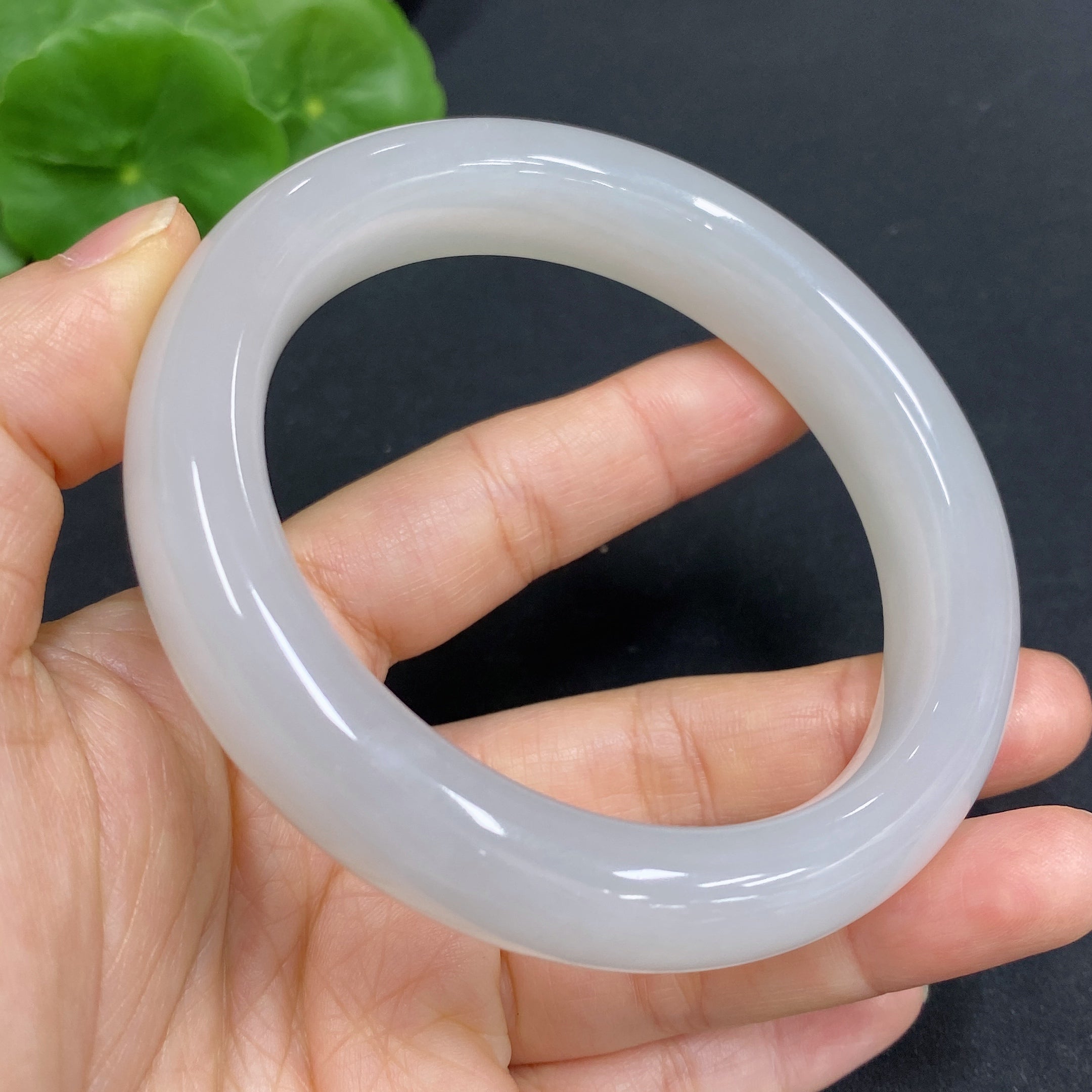 Hetian Jade Round Bracelet, Size 59.9, Total Weight Approx. 73.4g