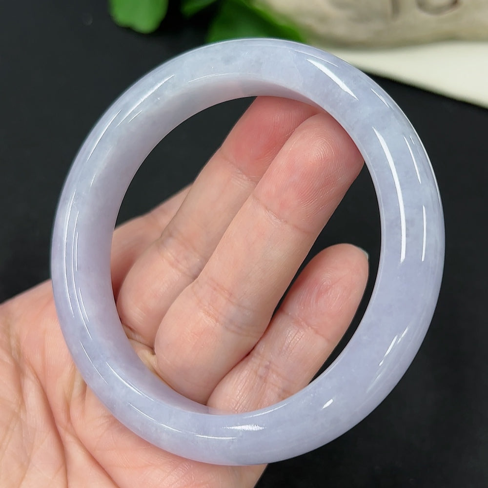 Jadeite Round Bangle Size 59.6 Total Weight Approx. 66g