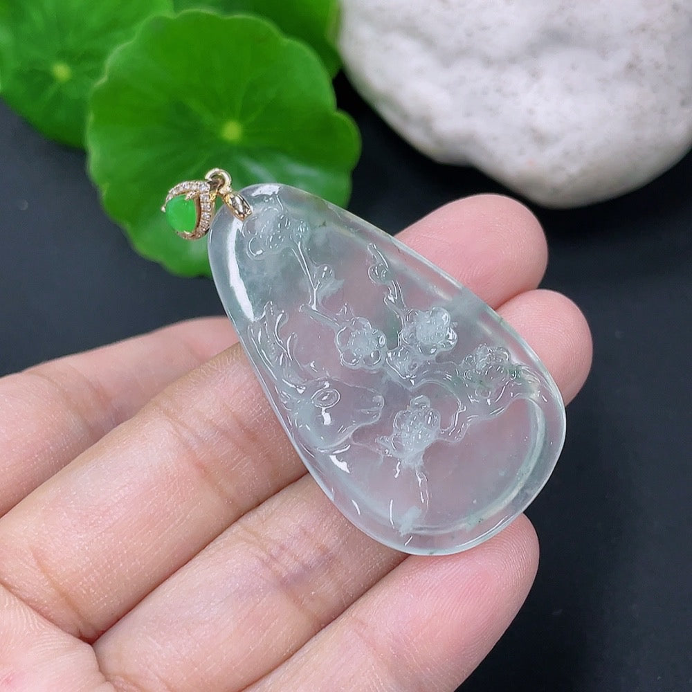 Jadeite pendant featuring a plum blossom deer design with 18k gold and diamond inlay, weighing approximately 8.88g.