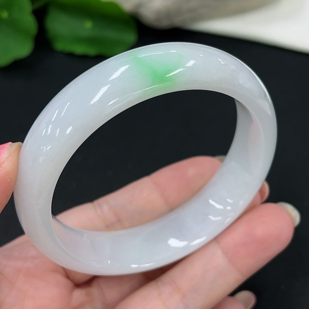 Jadeite Round Bangle