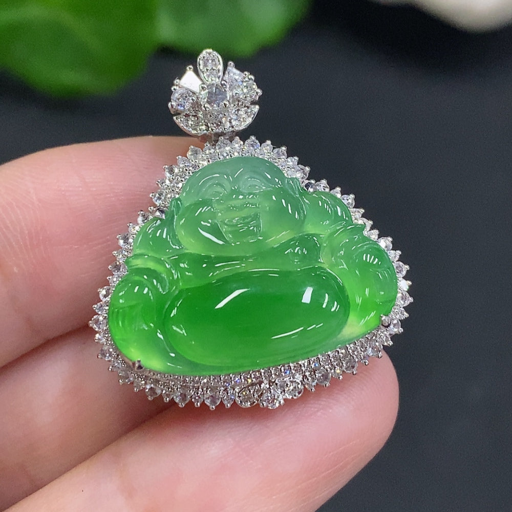 Jadeite Buddha Pendant with 18K Gold Setting, Total Weight Approx. 7.2g (Diamond Accented)