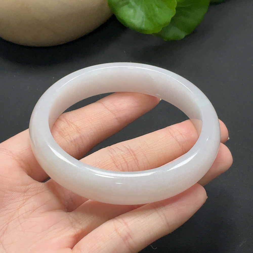 Jadeite Round Bangle