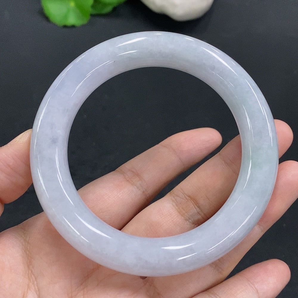 Jadeite Round Bangle Size 57.3