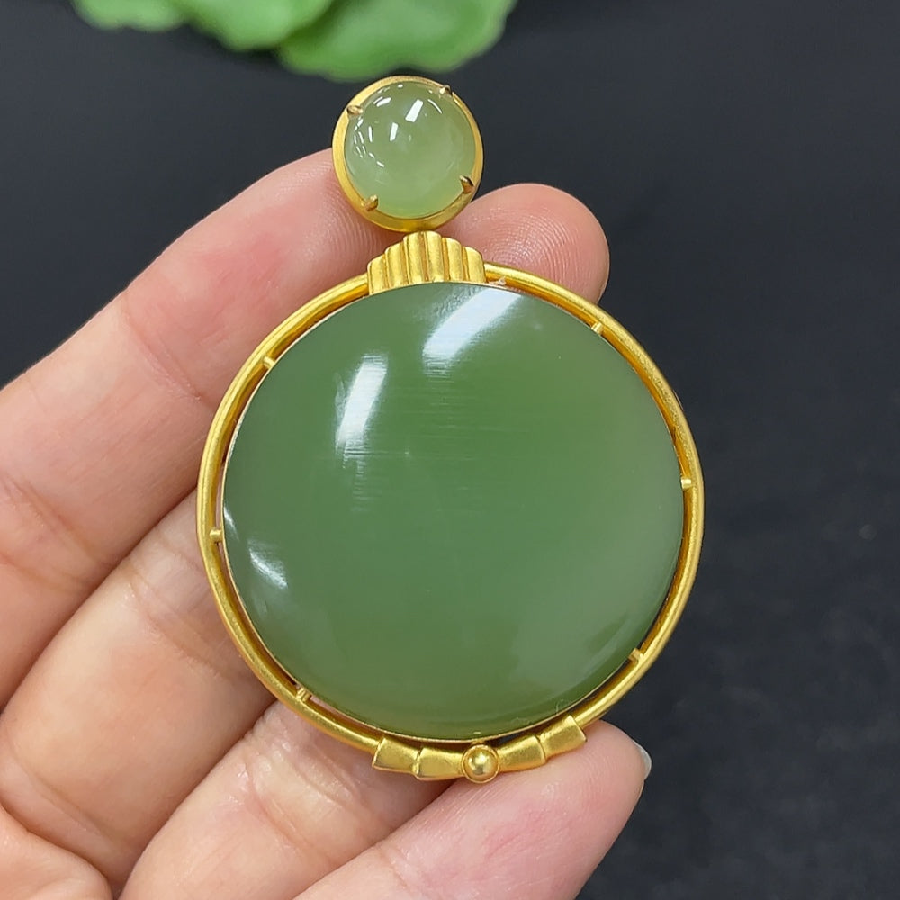 Hetian jade inlaid plain pendant necklace with 18k gold, HKHQ brand, shown with a smooth jade stone and gold setting.
